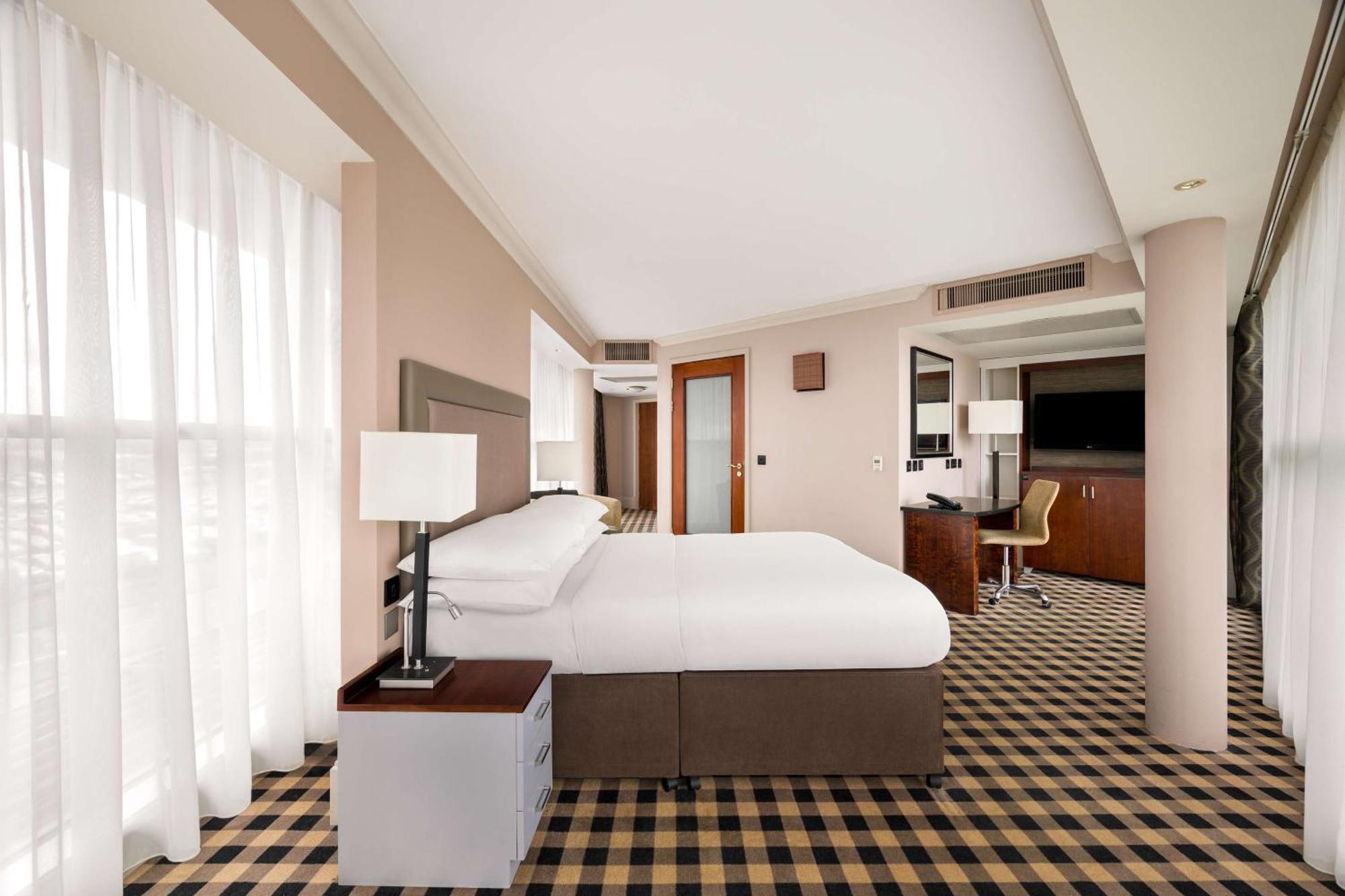 Doubletree By Hilton Hotel Newcastle International Airport Exteriör bild