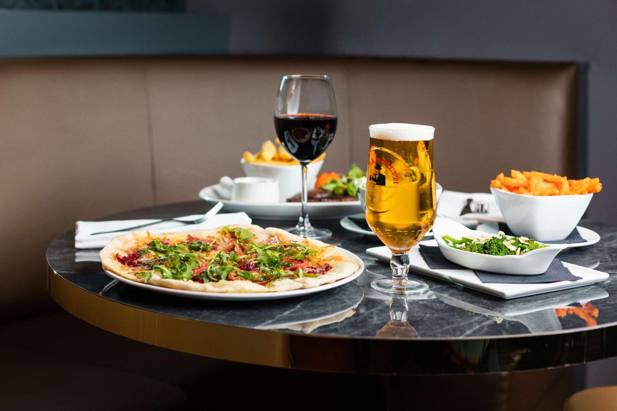 Doubletree By Hilton Hotel Newcastle International Airport Exteriör bild